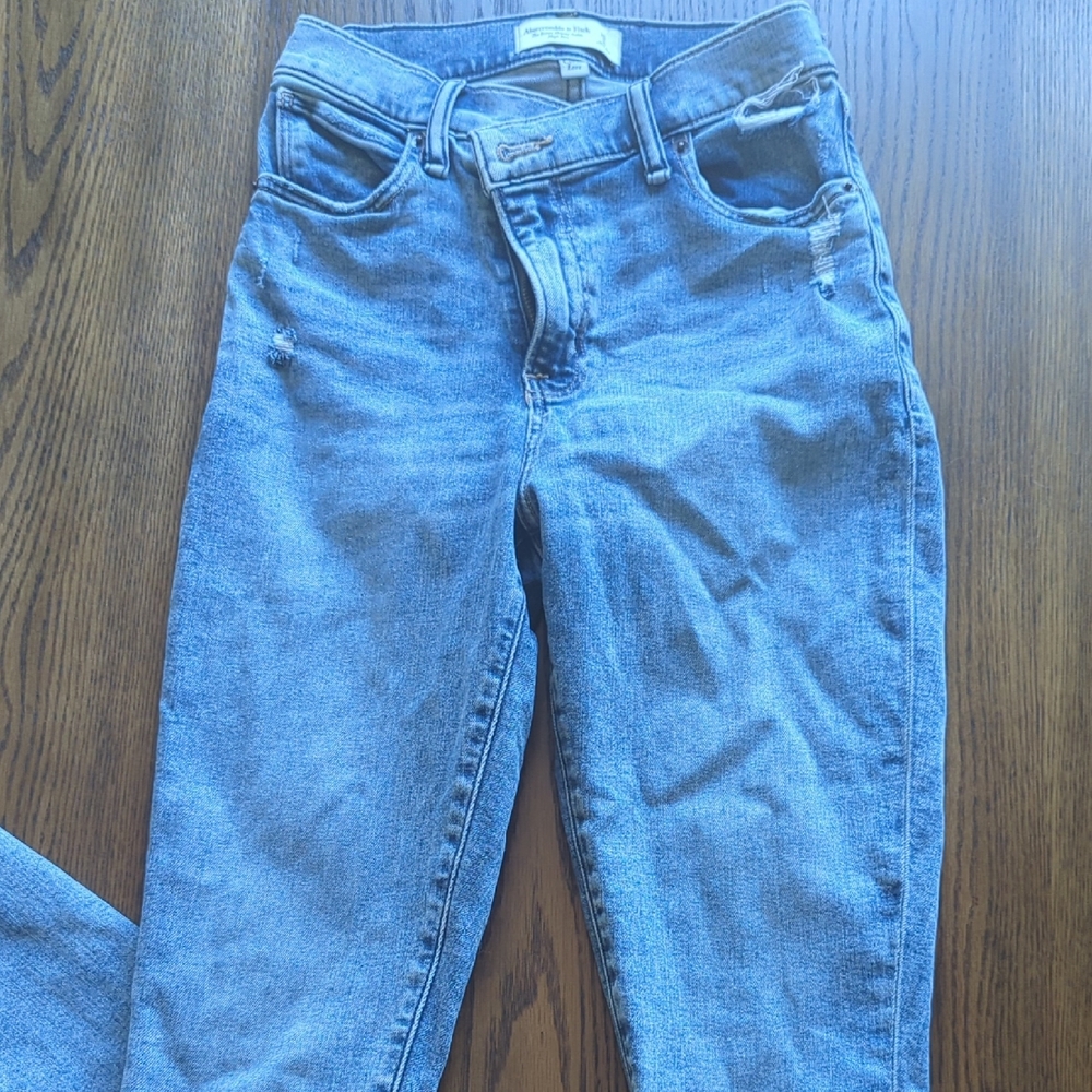 Abercrombie & Fitch Light Blue Skinny Jeans